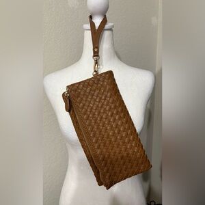 Urban Expressions Vegan Clutch Woven Foldover Zipper Wrist Strap Cognac Tan